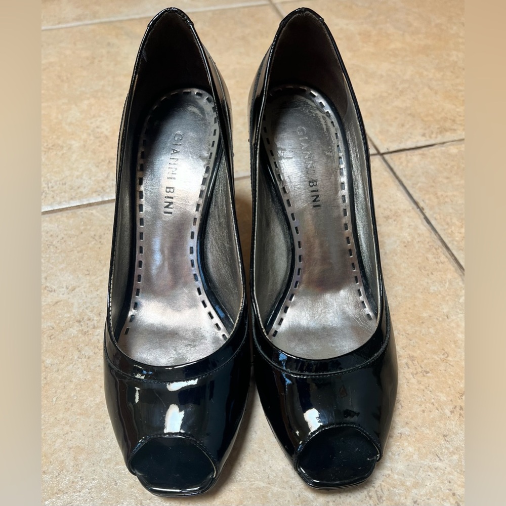 gianni bini peep toe patent leather heels